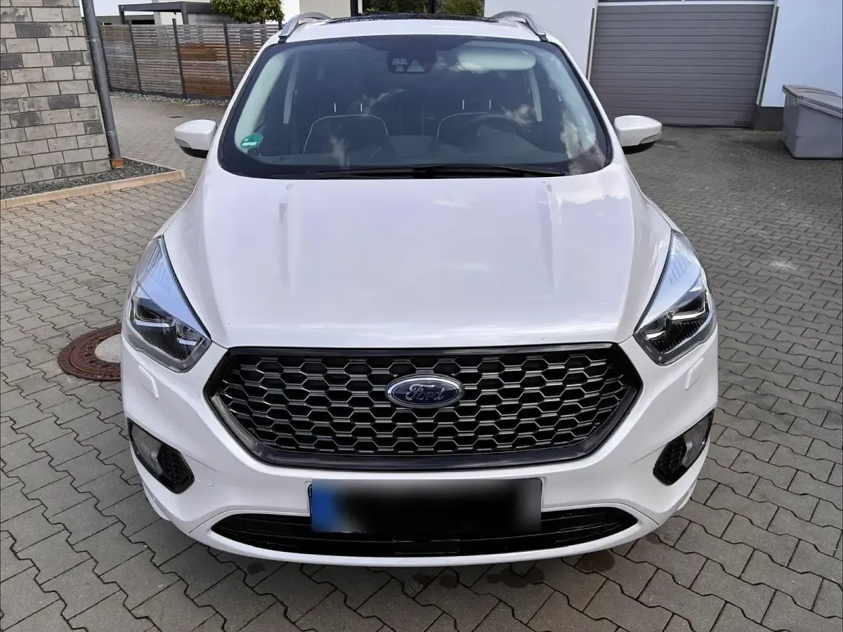 Gebraucht Ford Kuga Vignale 150 PS (110 kW) 2017 Weiß SUV
