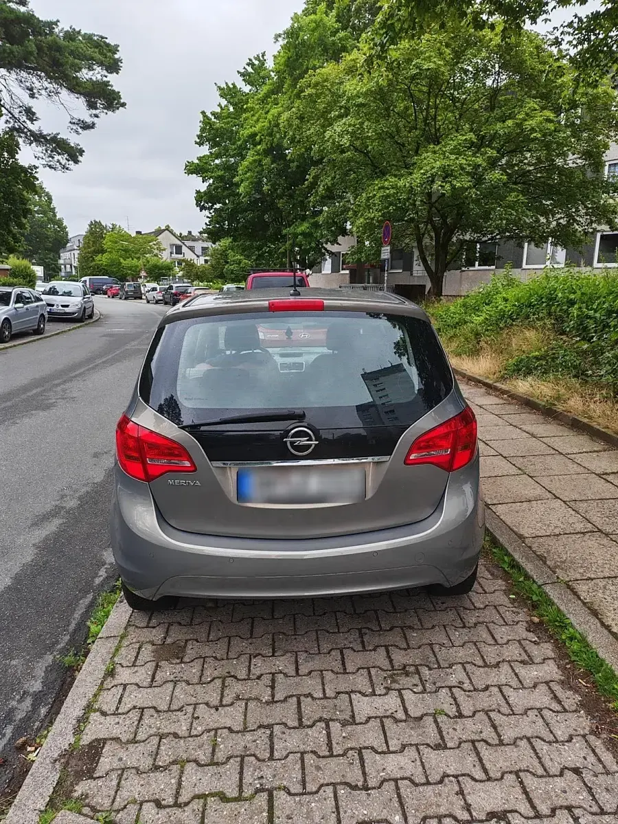 Gebraucht Opel Meriva 100 PS (73 kW) 2012 Beige Van / Kleinbus