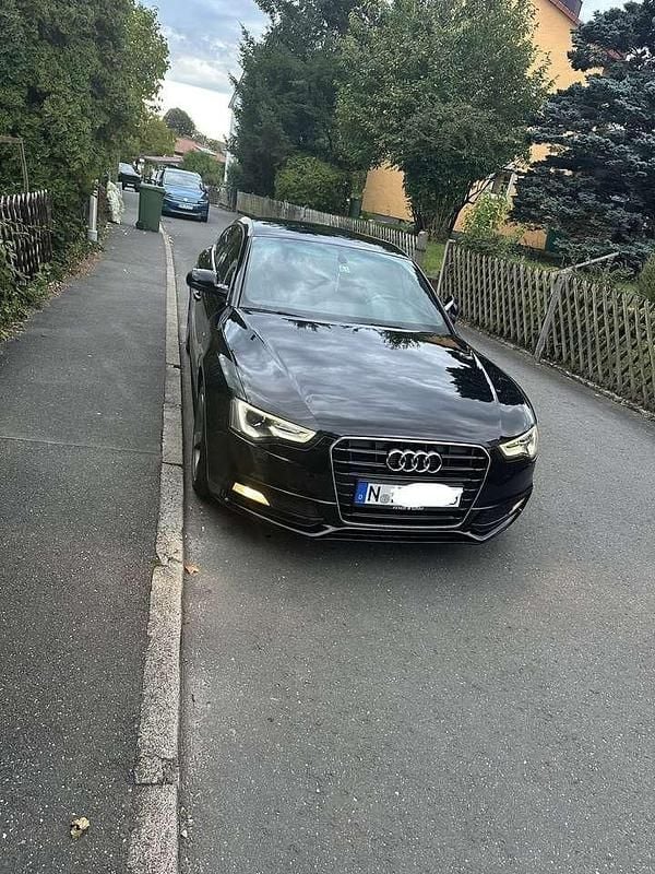 Schwarz Gebraucht 2017 Audi A5 Coupé | 15.900 € (Fairer Preis) - Bild 1/4