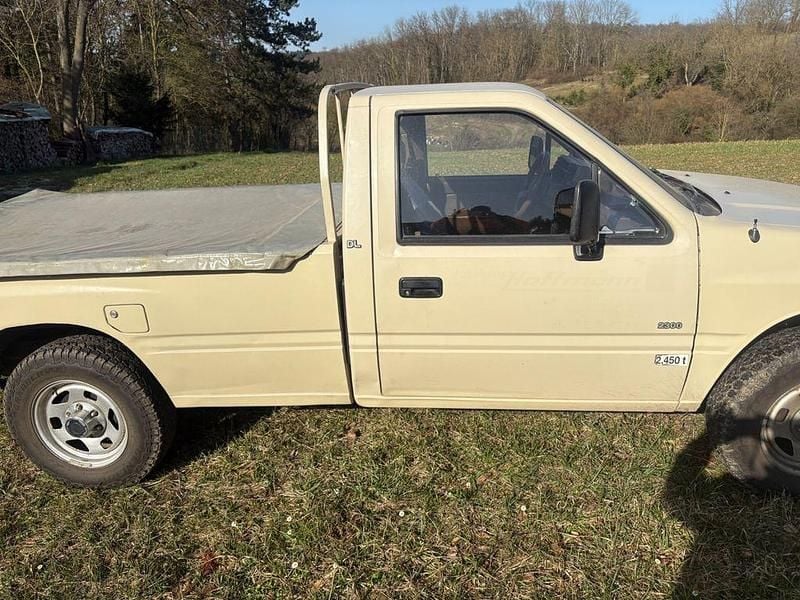 Gebraucht Isuzu Campo 90 PS (66 kW) 1989 Beige Abholung
