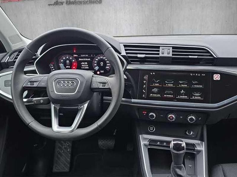 Gebraucht Audi Q3 Advanced Plus 150 PS (110 kW) 2025 Gletscherweiß metallic (metallic) SUV