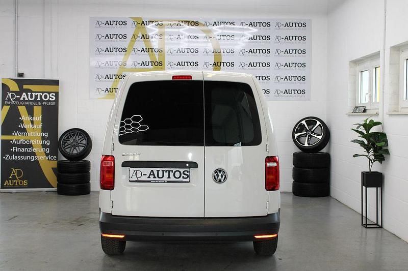 Gebraucht VW Caddy Maxi 102 PS (75 kW) 2019 Candyweiss Van / Kleinbus