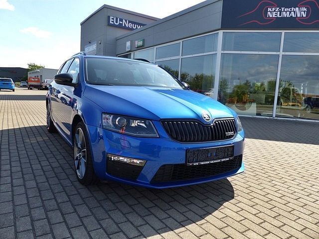 Race blau metallic Gebraucht 2015 Skoda Octavia RS Kombi | 19.990 € (Teuer) - Bild 1/1