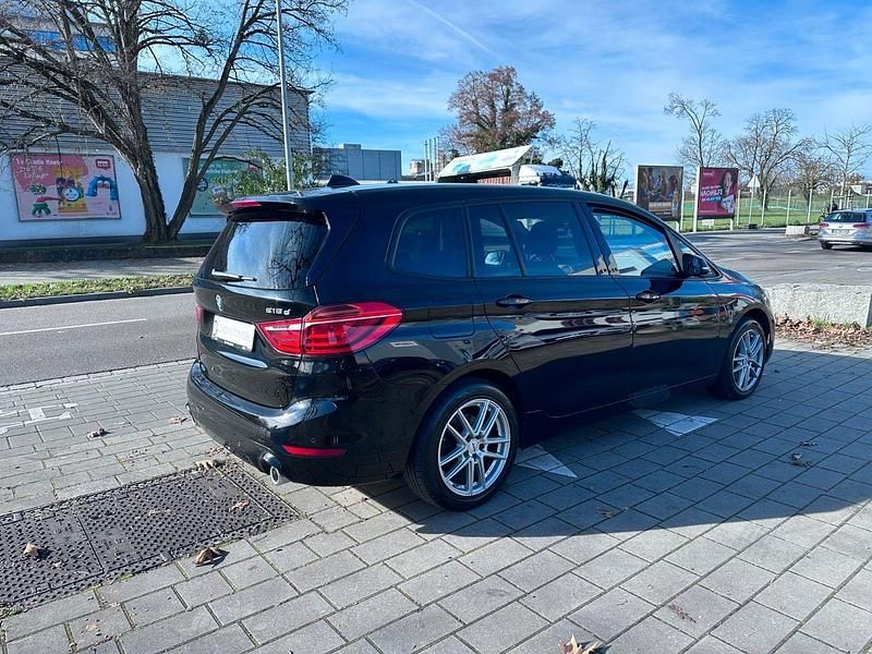Gebraucht BMW 218 Advantage 150 PS (110 kW) 2021 Schwarz Kombi