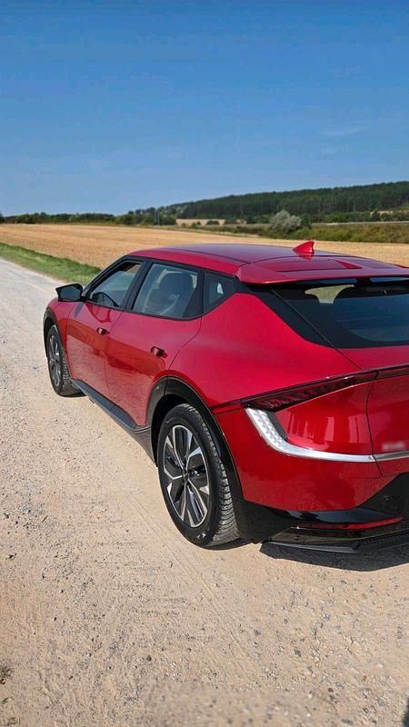 Gebraucht Kia EV6 125 kW (170 PS) 2022 Rot SUV