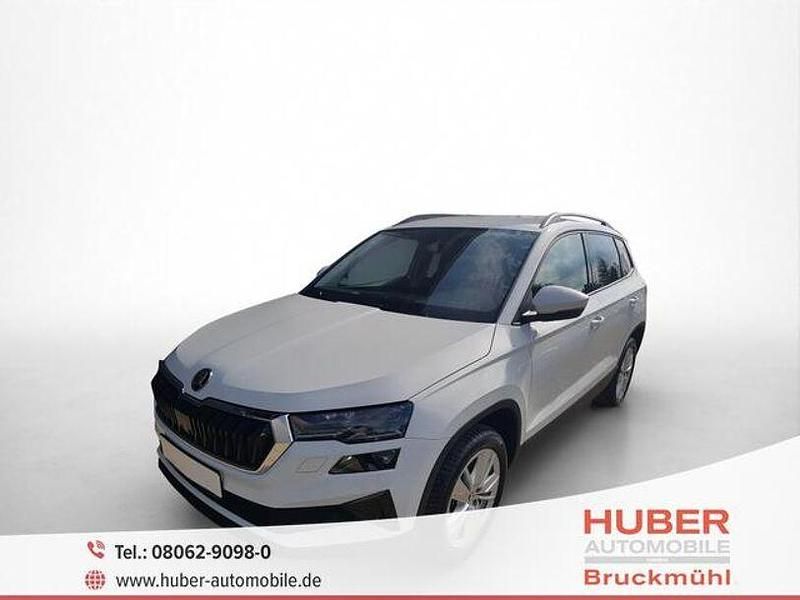 Moonwhite (2y2y) Gebraucht 2024 Skoda Karoq Selection SUV | 30.190 € (Guter Preis) - Bild 1/4
