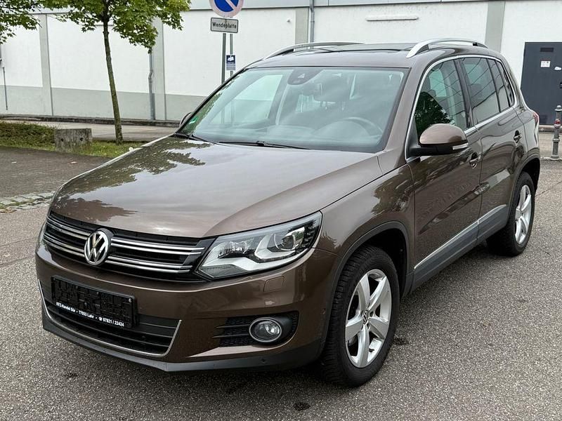 Braun Gebraucht 2012 VW Tiguan Sport SUV | 9.899 € (Fairer Preis) - Bild 1/4