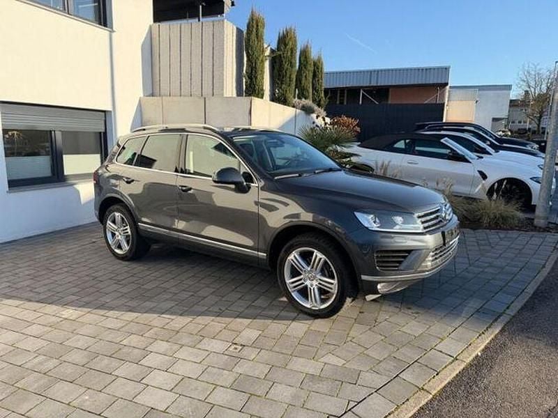 Gebraucht VW Touareg Terrain Tech 262 PS (192 kW) 2011 Schwarz SUV