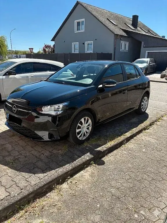 Używany Opel Corsa Basis 75 KM (55 kW) 2019 Czarny Hatchback
