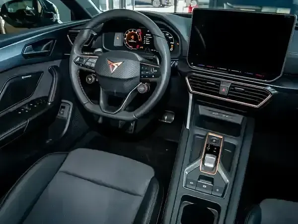 Neu Cupra Leon 333 PS (244 kW) 2026 Mitternachtsschwarz Kombi