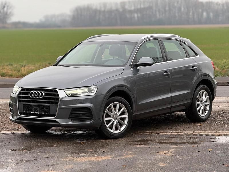 Grau Gebraucht 2018 Audi Q3 SUV | 16.999 € (Superpreis) - Bild 1/4