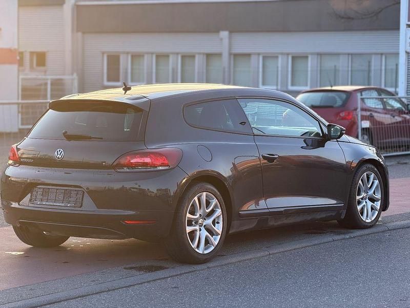 Gebraucht VW Scirocco 160 PS (117 kW) 2010 Grau Coupé