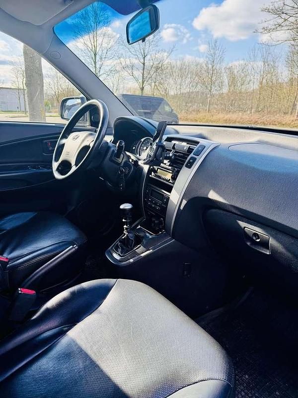 Gebraucht Hyundai Tucson GLS 150 PS (110 kW) 2009 Schwarz SUV