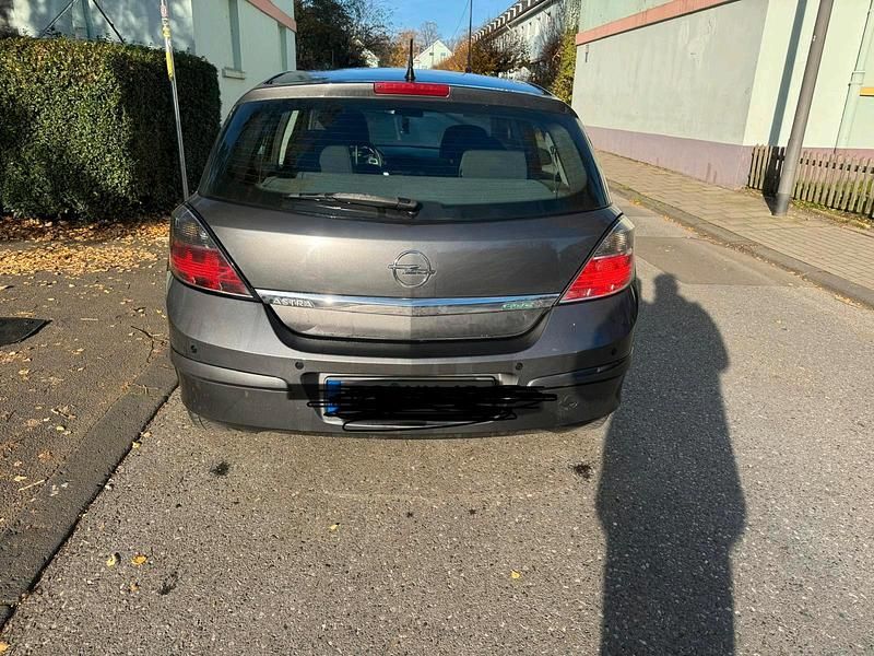Usata Opel Astra 90 CV (66 kW) 2009 Grigio Utilitaria