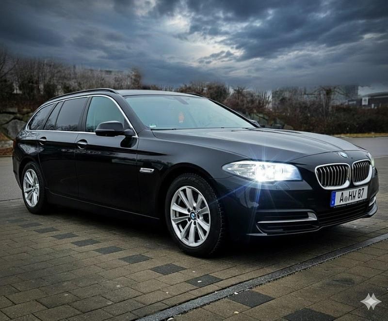 Gebraucht BMW 520 190 PS (139 kW) 2016 Schwarz Kombi