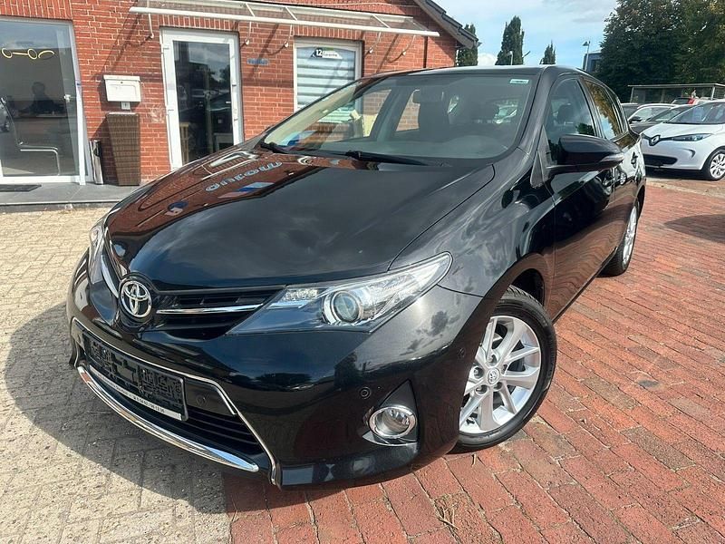 Schwarz Gebraucht 2014 Toyota Auris Life+ Kleinwagen | 9.500 € (Fairer Preis) - Bild 1/4