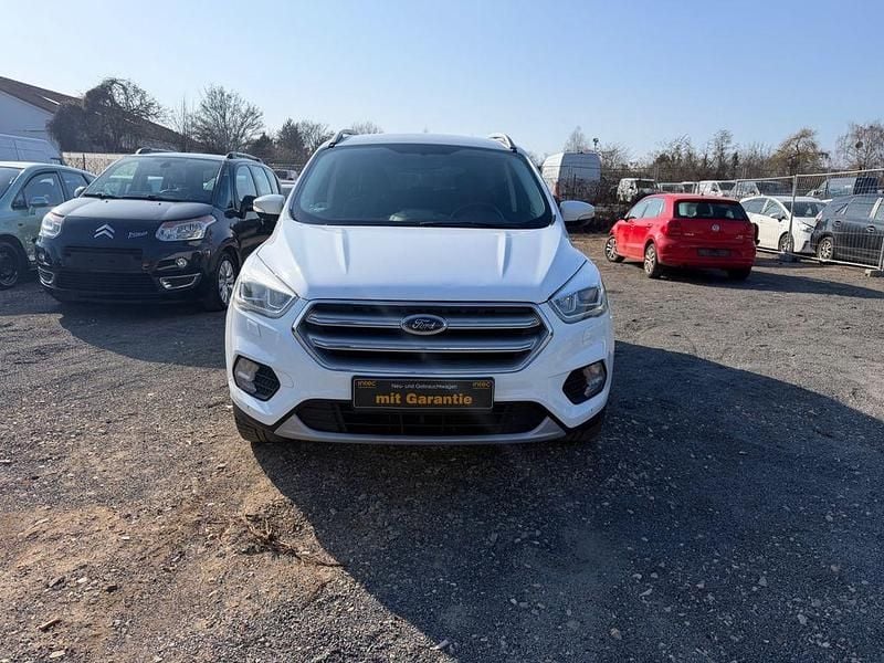Gebraucht Ford Kuga Cool & Connect 150 PS (110 kW) 2018 Weiß SUV
