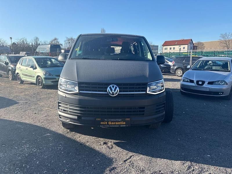 Gebraucht VW Transporter 204 PS (150 kW) 2016 Grau Van