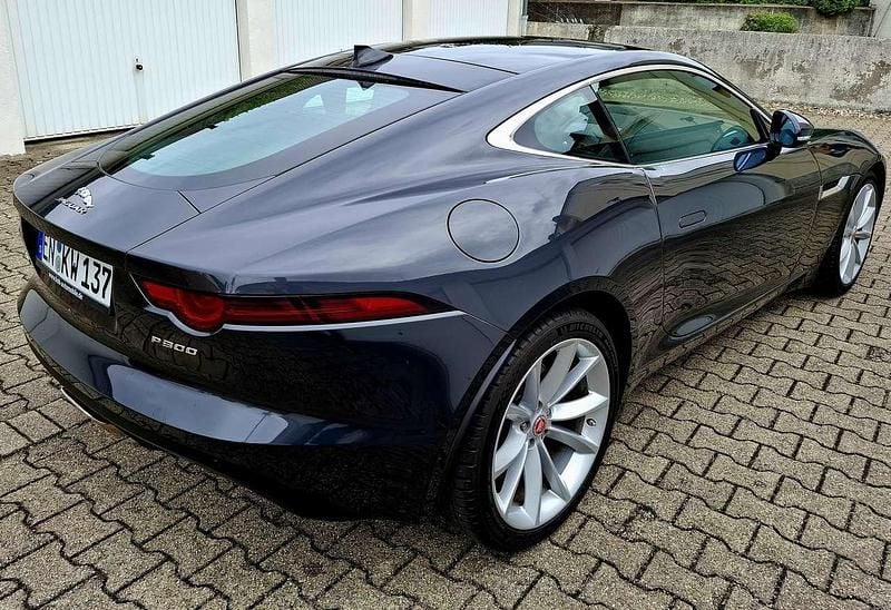 Grau Gebraucht 2019 Jaguar F-Type Coupé | 34.500 € (Superpreis) - Bild 1/4