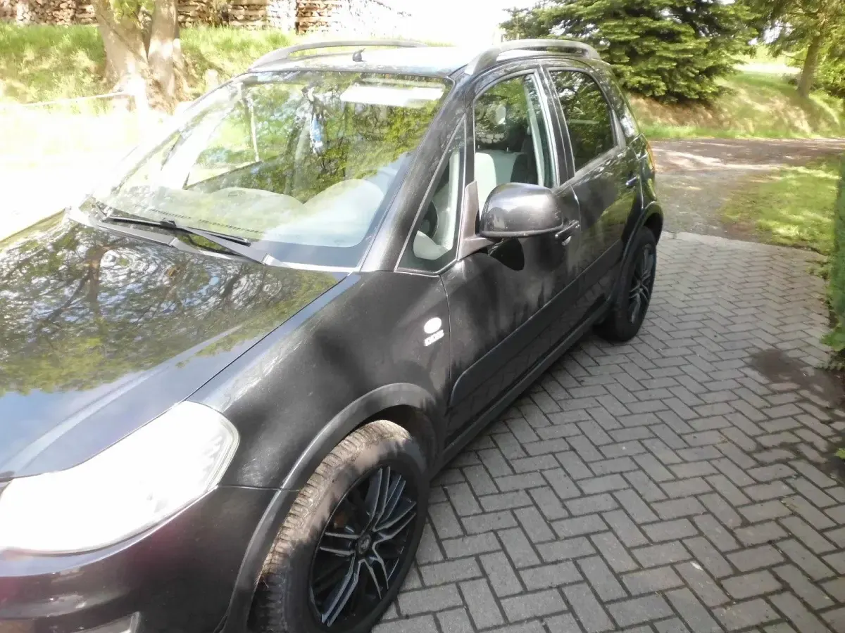 Gebraucht Suzuki SX4 135 PS (99 kW) 2010 Schwarz SUV