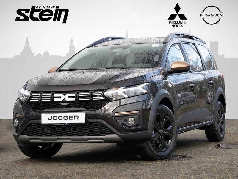 Neu Dacia Jogger Extreme 110 PS (80 kW) 2025 Schwarz Van / Kleinbus