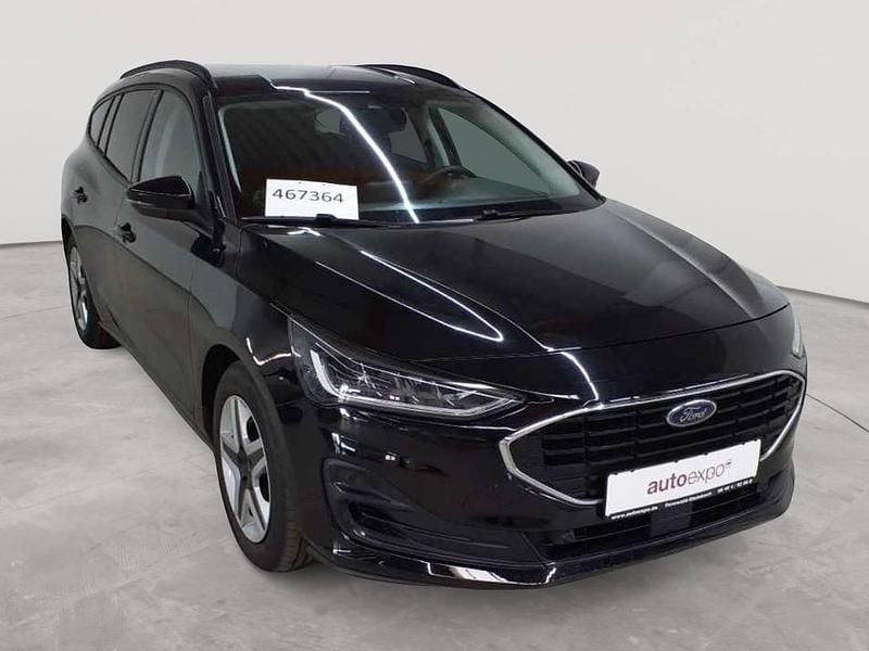 Gebraucht Ford Focus Cool & Connect 120 PS (88 kW) 2022 Agate black metallic Kombi