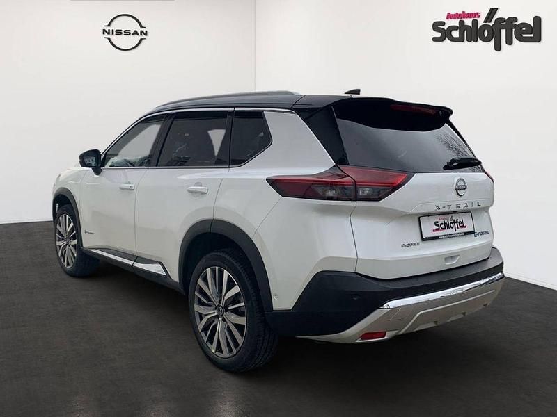 Neu Nissan X-Trail 213 PS (156 kW) 2025 Schwarz SUV