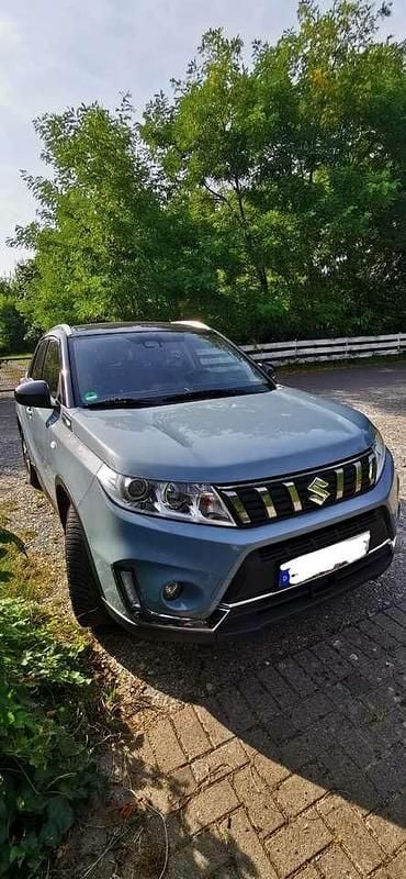 Blau Gebraucht 2019 Suzuki Vitara Comfort+ SUV | 17.700 € (Fairer Preis) - Bild 1/4