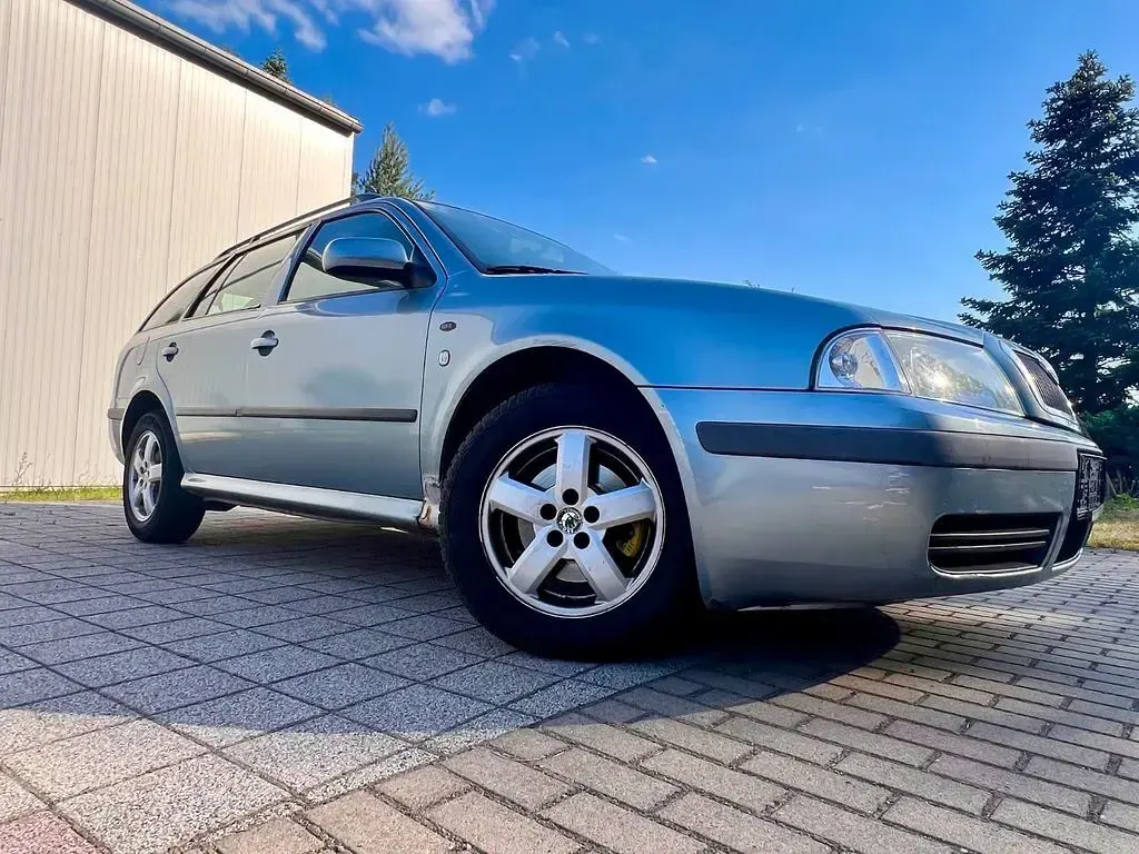 Gebraucht Skoda Octavia 90 PS (66 kW) 2002 Blau Kombi