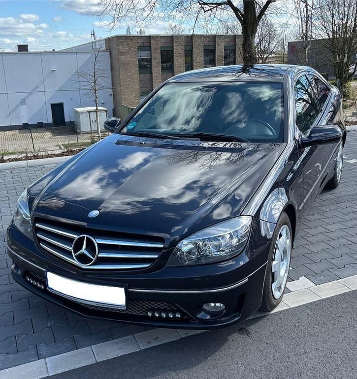 Schwarz Gebraucht 2009 Mercedes CLC200 Sport Kleinwagen | 4.950 € (Guter Preis) - Bild 1/4