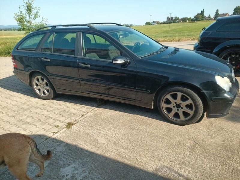 Schwarz Gebraucht 2006 Mercedes C220 Classic Kombi | 1.850 € (Superpreis) - Bild 1/4