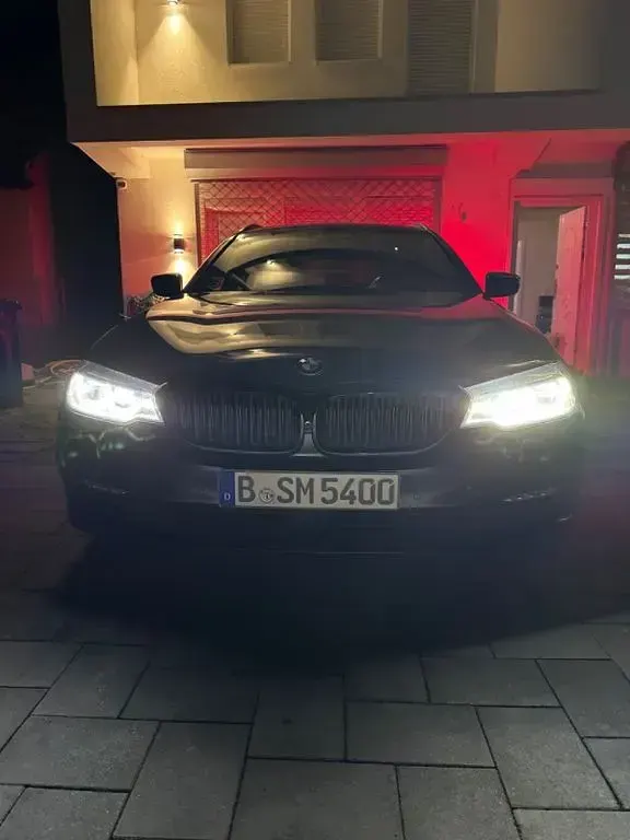 Gebraucht BMW 540 Performance 320 PS (235 kW) 2017 Schwarz Kombi