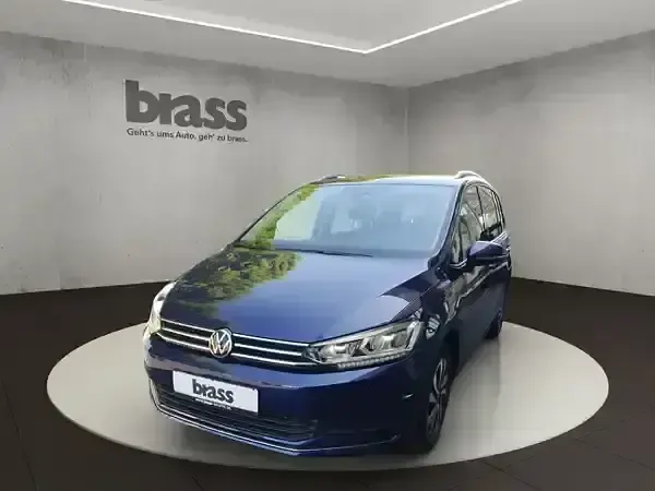 Gebraucht VW Touran Comfortline 150 PS (110 kW) 2022 Van / Kleinbus