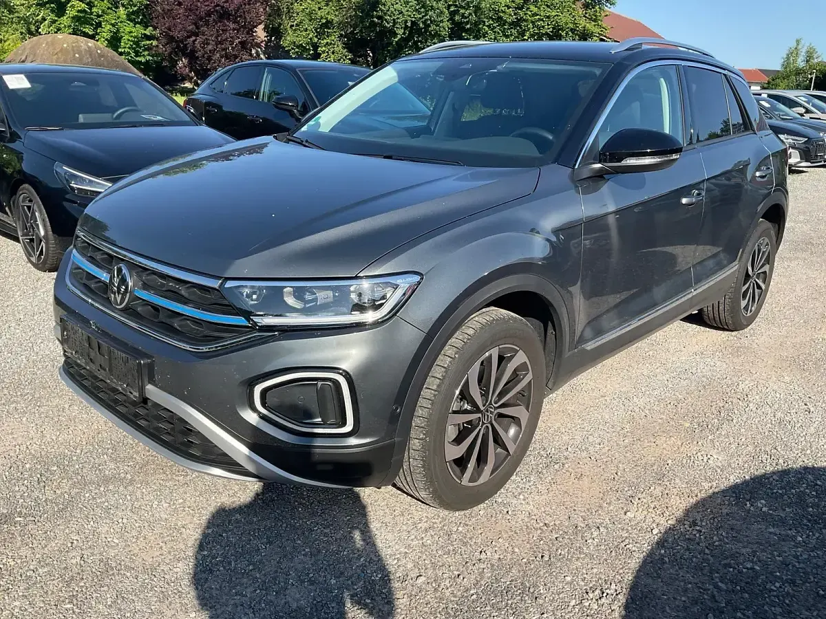 Gebraucht VW T-Roc Style 150 PS (110 kW) 2024 SUV