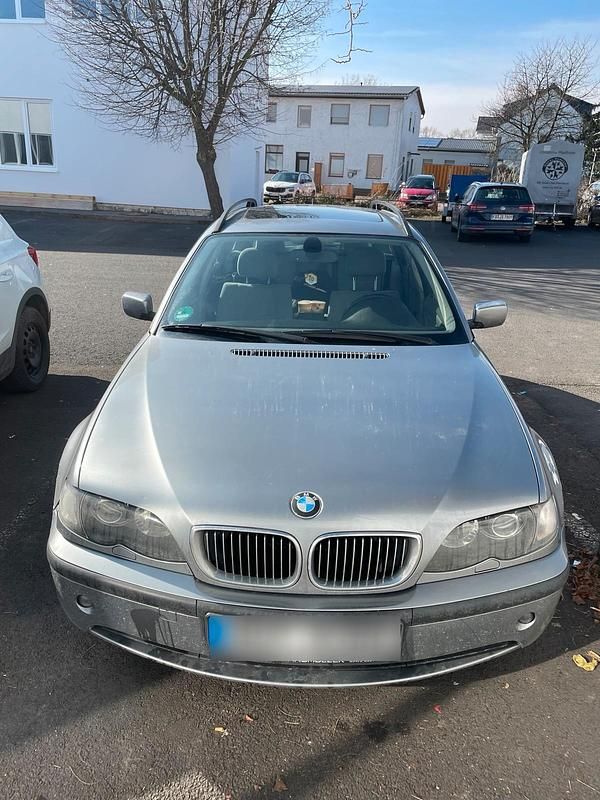Gebraucht BMW 320 146 PS (107 kW) 2001 Kombi