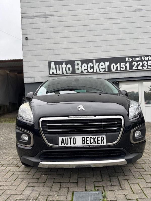 Schwarz Gebraucht 2015 Peugeot 3008 Limousine | 5.900 € (Fairer Preis) - Bild 1/4