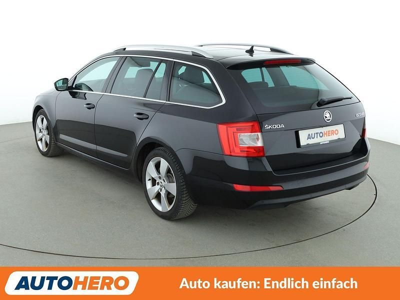 Gebraucht Skoda Octavia Style 150 PS (110 kW) 2016 Schwarz Kleinwagen