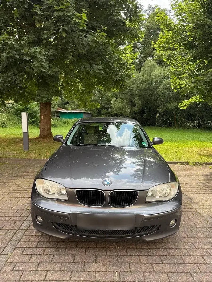 Gebraucht BMW 120 163 PS (119 kW) 2005 Silber Kleinwagen