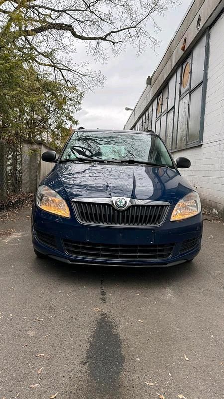 Gebraucht Skoda Fabia 70 PS (51 kW) 2012 Blau Kombi