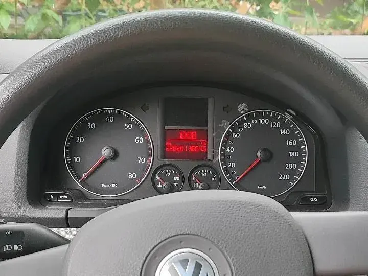 Gebraucht VW Golf V 75 PS (55 kW) 2004 Blau Kleinwagen
