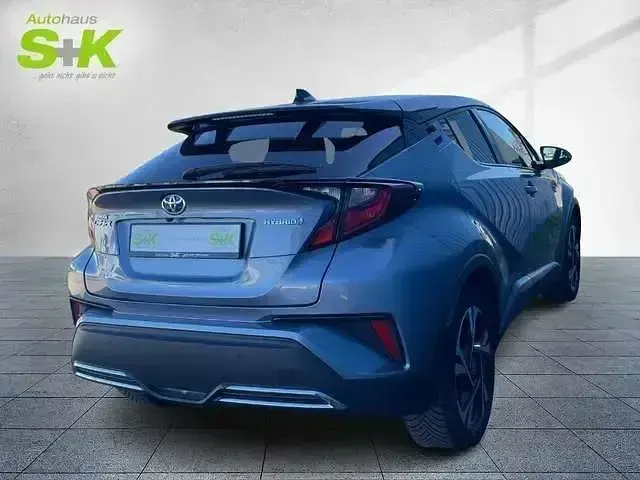 Gebraucht Toyota C-HR Team 184 PS (135 kW) 2023 Sodalithblau metallic / dach schwarz SUV