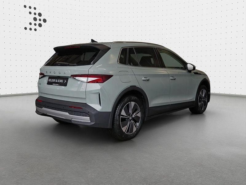 Neu Skoda Elroq Loft 210 kW (286 PS) 2025 Timiano green SUV