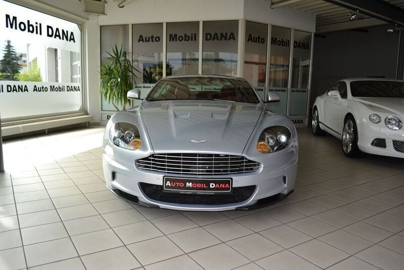 Gebraucht Aston Martin DBS 517 PS (380 kW) 2011 Silber metallic Coupé