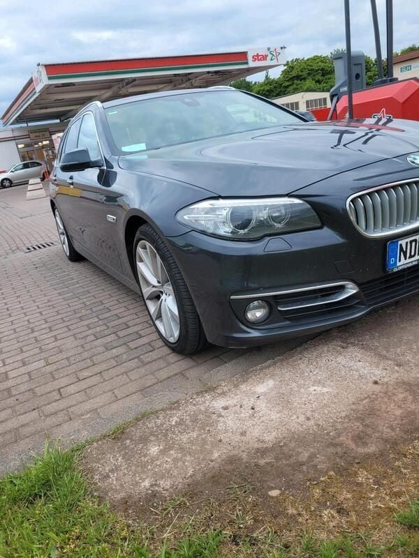 Grau Gebraucht 2013 BMW 520 Kombi | 13.900 € (Etwas zu teuer) - Bild 1/4