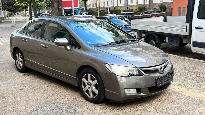 Gebraucht Honda Civic Elegance 116 PS (85 kW) 2008 Gold Limousine