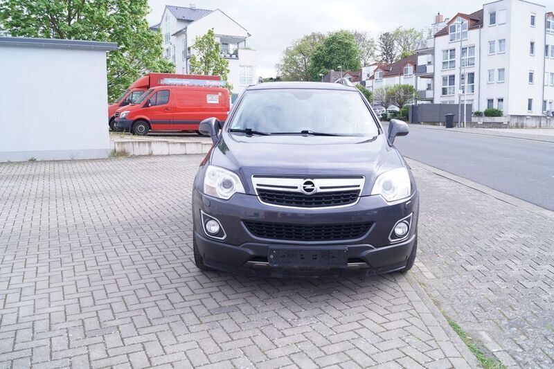 Grau Gebraucht 2015 Opel Antara Cosmo SUV | 4.990 € (Guter Preis) - Bild 1/4