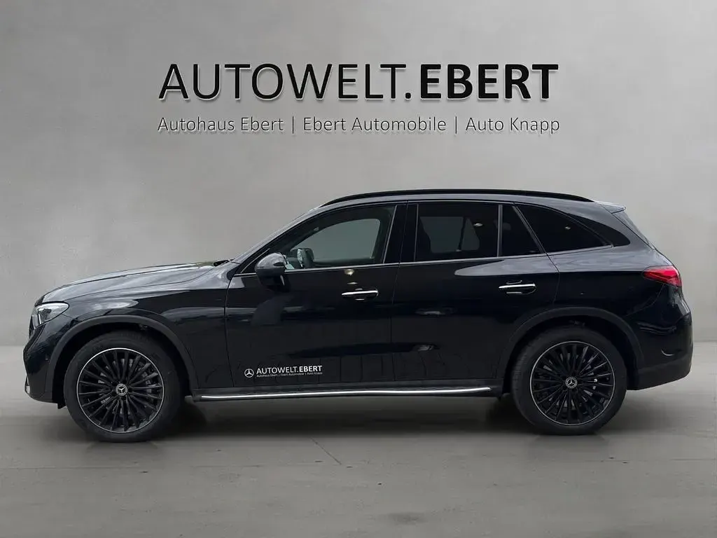 Gebraucht Mercedes GLC450 AMG 367 PS (269 kW) 2026 Schwarz SUV