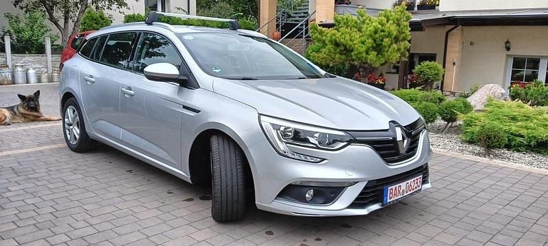 Gebraucht Renault Mégane GrandTour 116 PS (85 kW) 2020 Silber Kombi