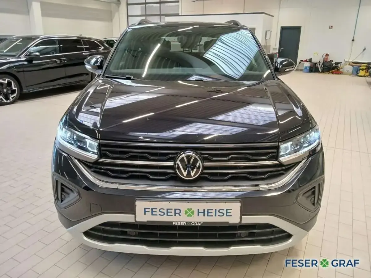 Gebraucht VW T-Cross Life 150 PS (110 kW) 2024 Deep black perleffekt SUV