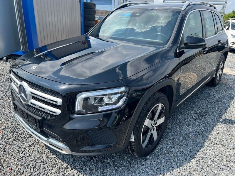 Schwarz Gebraucht 2021 Mercedes GLB220 SUV | 19.000 € (Superpreis) - Bild 1/4